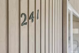 241 Monte Vista Ave, Oakland, CA 94611 - Photo 6