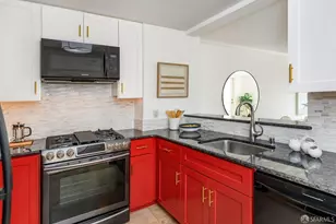 1650 Jackson St, San Francisco, CA 94109 - Photo 14