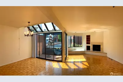 640 Davis Street #5, San Francisco, CA 94111 - Photo 14