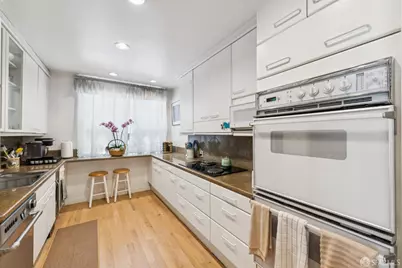 1150 Sacramento Street #102, San Francisco, CA 94108 - Photo 14