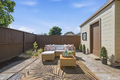 509 Clayton Avenue, El Cerrito, CA 94530 - Photo 38