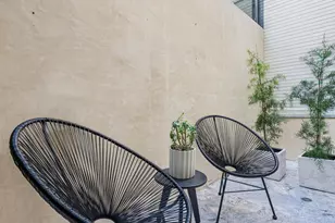 1246 Sanchez St, San Francisco, CA 94114 - Photo 28