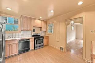 122 Theresa St, San Francisco, CA 94112 - Photo 10