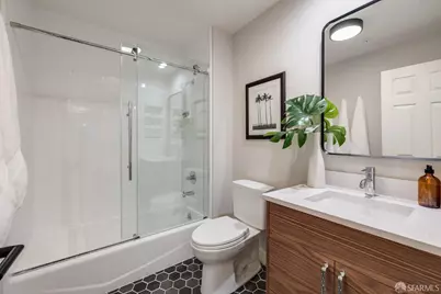 270 Henry Street #101, San Francisco, CA 94114 - Photo 24