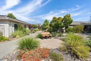 2400 Tice Creek Dr, Walnut Creek, CA 94595 - Photo 38