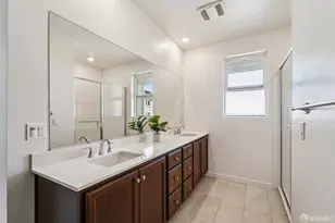 493 Cambridge St, San Francisco, CA 94134 - Photo 32