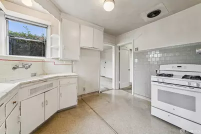 6001 Sacramento Avenue, Richmond, CA 94804 - Photo 10