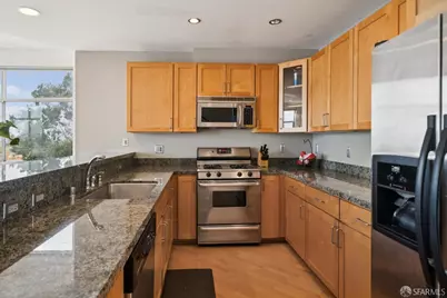 800 Innes Avenue #6, San Francisco, CA 94124 - Photo 14