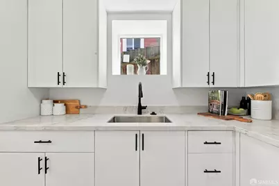 615 Mount Vernon Avenue, San Francisco, CA 94112 - Photo 22