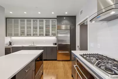 955 Green Street #1, San Francisco, CA 94133 - Photo 16