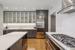 955 Green St, San Francisco, CA 94133 - Photo 16