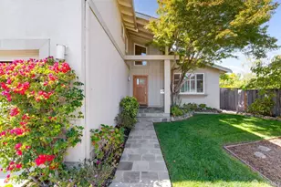 913 Laguna Cir, Foster City, CA 94404 - Photo 2