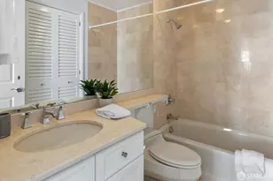 1340 Clay St, San Francisco, CA 94109 - Photo 44