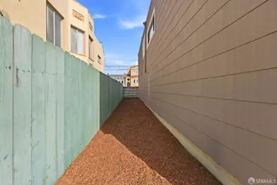 2271 46th Avenue, San Francisco, CA 94116 - Photo 34