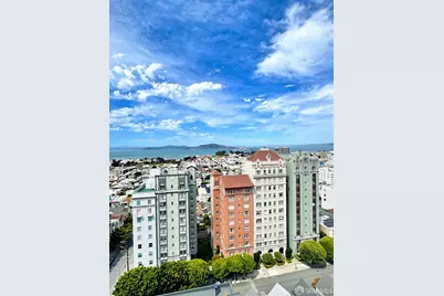 1998 Broadway Street #805, San Francisco, CA 94109 - Photo 2