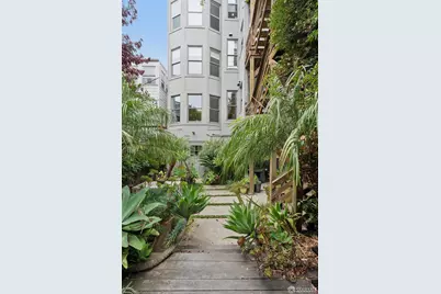 557 Dolores Street, San Francisco, CA 94110 - Photo 50