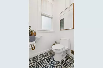 557 Dolores Street, San Francisco, CA 94110 - Photo 40