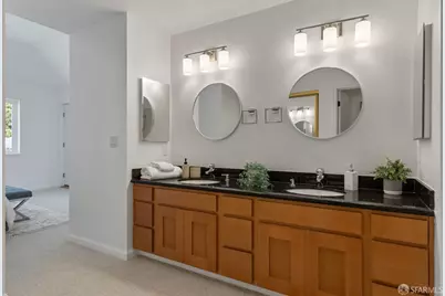 571 Pointe Pacific Drive #1, Daly City, CA 94014 - Photo 18