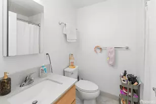 830 Hyde St, San Francisco, CA 94109 - Photo 22