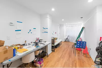 830 Hyde Street, San Francisco, CA 94109 - Photo 14