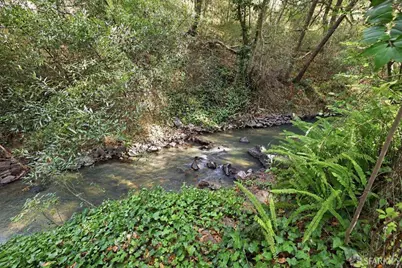 805 Crystal Springs Road, Hillsborough, CA 94010 - Photo 40