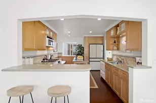 484 29th St, San Francisco, CA 94131 - Photo 10