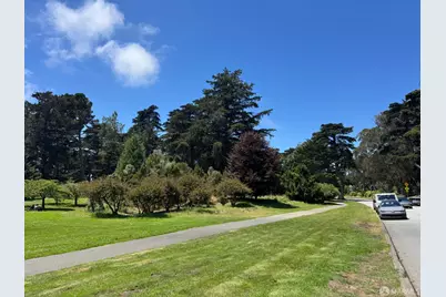 111 Riverton Drive, San Francisco, CA 94132 - Photo 24