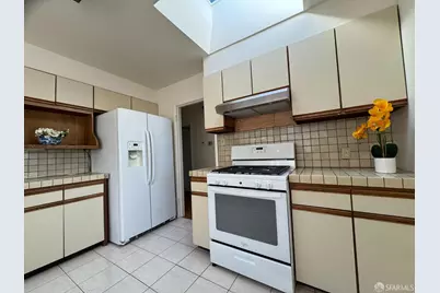 111 Riverton Drive, San Francisco, CA 94132 - Photo 8