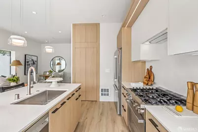 792 Bay Street, San Francisco, CA 94109 - Photo 28