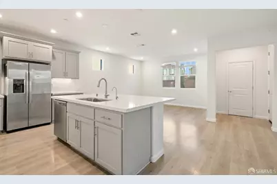 570 Glimmer Way, Pittsburg, CA 94565 - Photo 10