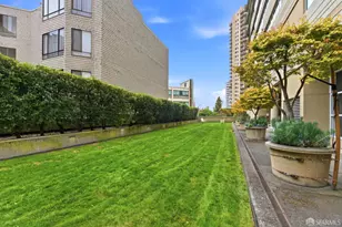 1388 Gough St, San Francisco, CA 94109 - Photo 34
