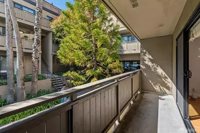 1817 California Street #2B, San Francisco, CA 94109 - Photo 8