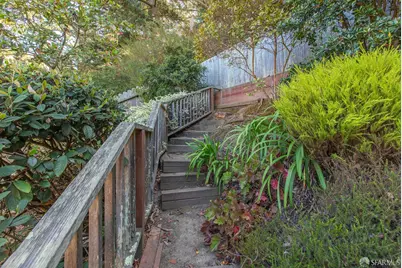 136 Dellbrook Avenue, San Francisco, CA 94131 - Photo 28