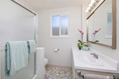 136 Dellbrook Avenue, San Francisco, CA 94131 - Photo 12
