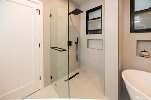 2160 Pacific Ave, San Francisco, CA 94115 - Photo 40