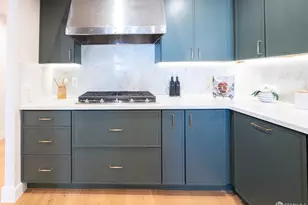 2160 Pacific Ave, San Francisco, CA 94115 - Photo 30