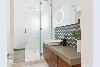 2104 Castro Street, San Francisco, CA 94131 - Photo 16