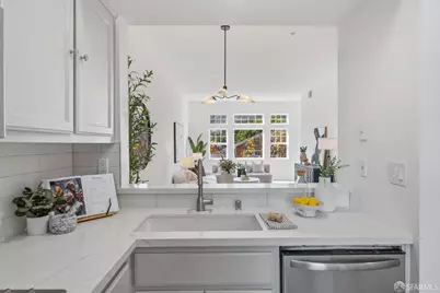 331 Swallowtail Court, Brisbane, CA 94005 - Photo 12