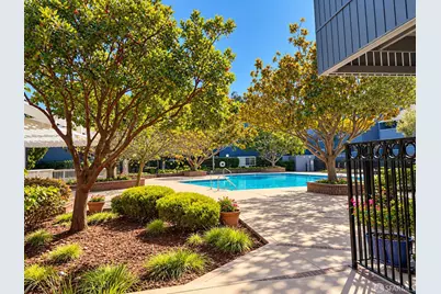 101 Piccadilly Place #F, San Bruno, CA 94066 - Photo 8