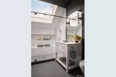 2120 Washington Street, San Francisco, CA 94109 - Photo 32