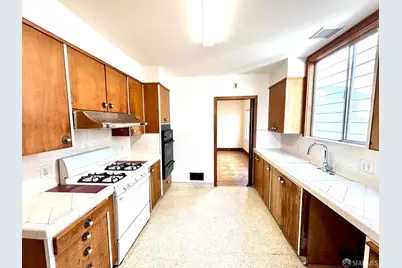 136 Rae Avenue, San Francisco, CA 94112 - Photo 6