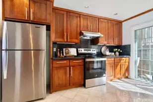 135 Karen Ct, San Francisco, CA 94134 - Photo 20