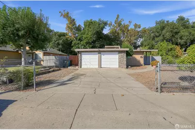 2531 Illinois Street, East Palo Alto, CA 94303 - Photo 2