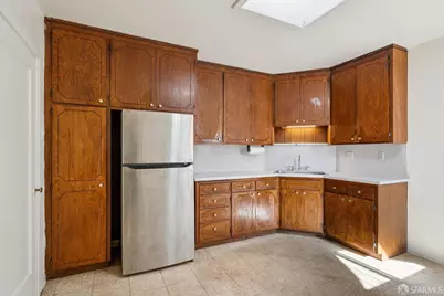 260 Rome Street, San Francisco, CA 94112 - Photo 12