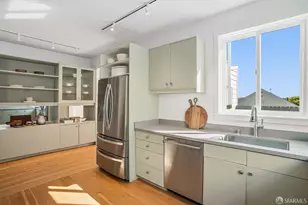 563 Andover St, San Francisco, CA 94110 - Photo 14