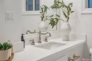 2554 Gough St, San Francisco, CA 94123 - Photo 12