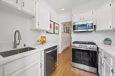 2554 Gough Street #A, San Francisco, CA 94123 - Photo 10
