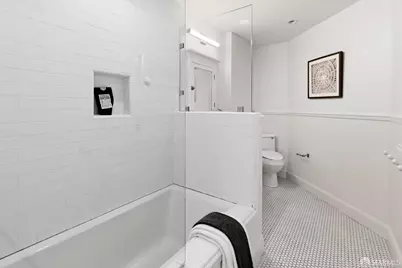 572 Eureka Street, San Francisco, CA 94114 - Photo 46