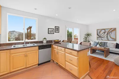 122 Athens Street, San Francisco, CA 94112 - Photo 4