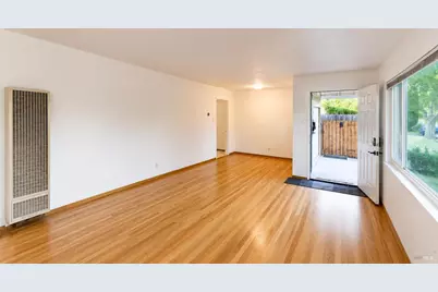242 East Kentucky Street Street, Fairfield, CA 94533 - Photo 8